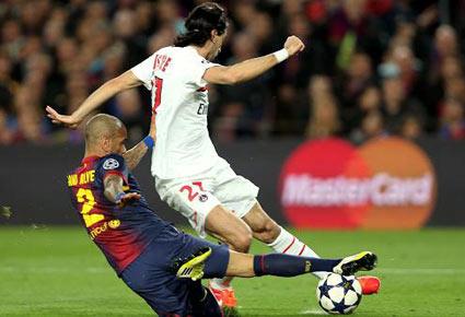 ميسي ينقذ برشلونة ويقوده لقبل نهائي دوري الابطال